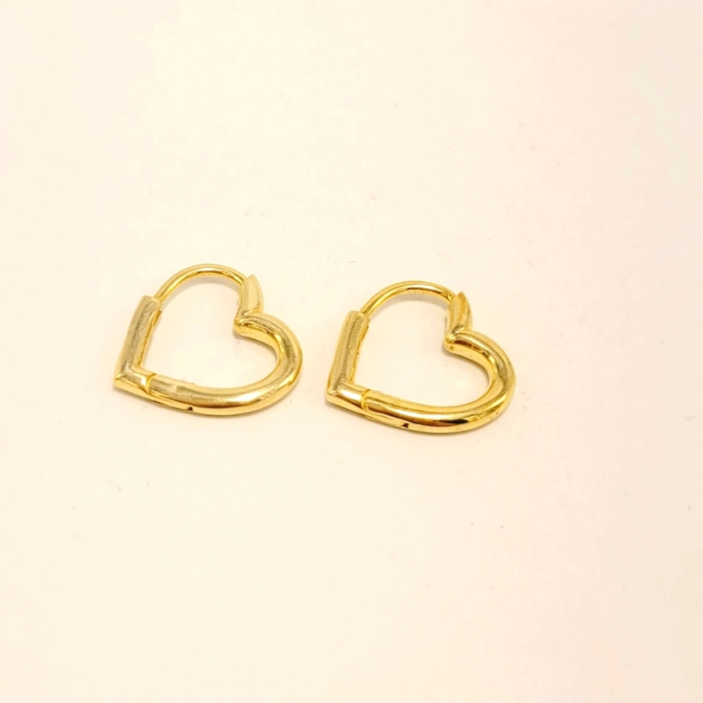 Chvker Mini Heart Earings Gold plated 925 Stering Silver Goldtone New